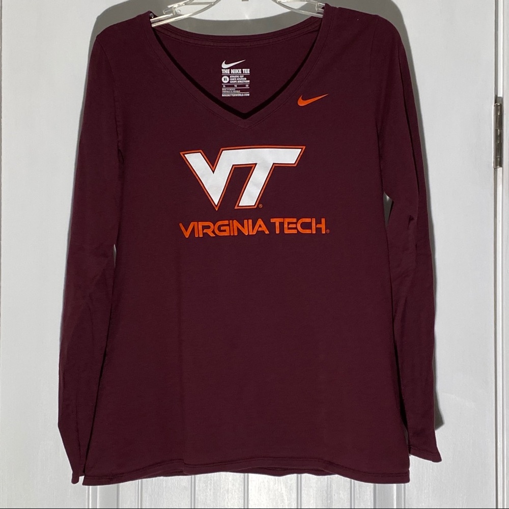 Nike Virginia tech long sleeve X-L  V-neck tee